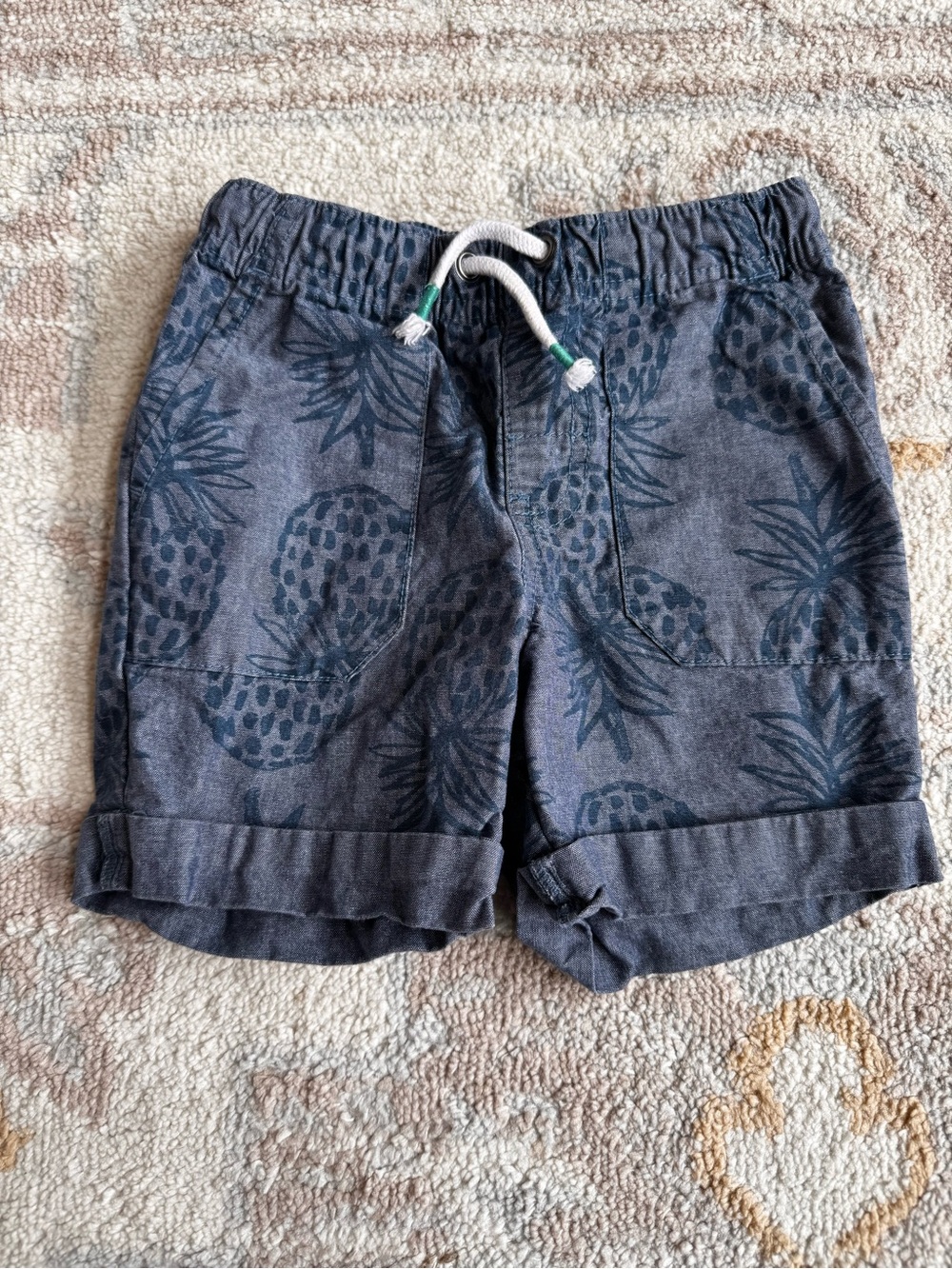Cat & Jack drawstring shorts blue with pineapple print 2t
